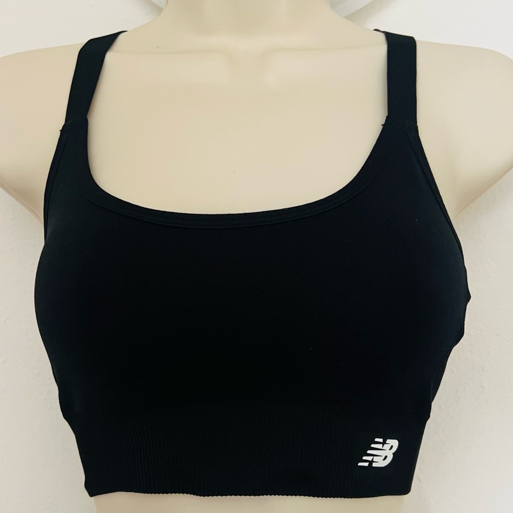New Balance, SM like new Black sports nylon sports bra